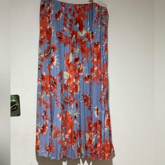 Halogen Cherry Blossom Floral Pleated Skirt M - Picture 3 of 7
